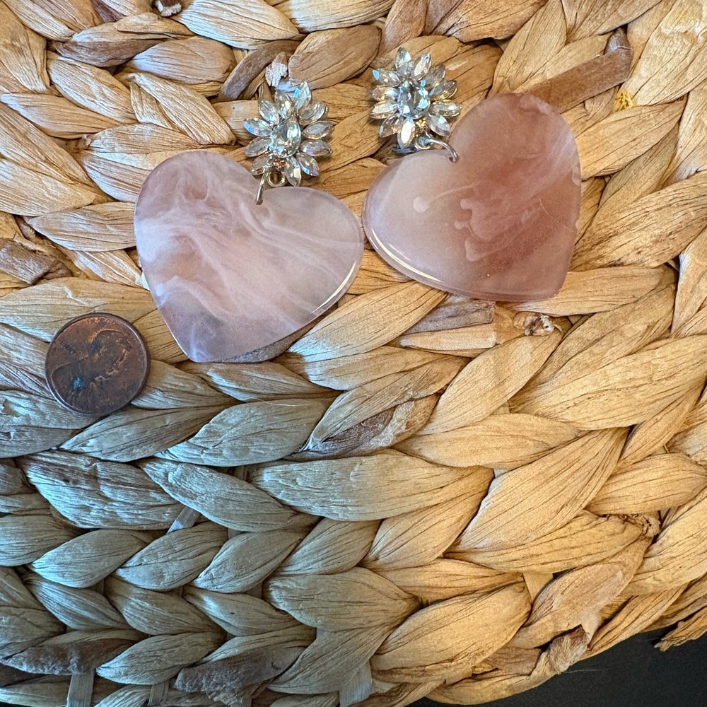 Elegant Heart-Shaped Pink Earrings